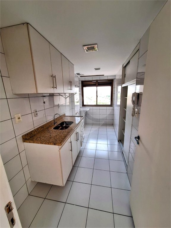 Apartamento à venda com 3 quartos, sendo 1 suíte, em Campo Grande, Rio de Janeiro, RJ