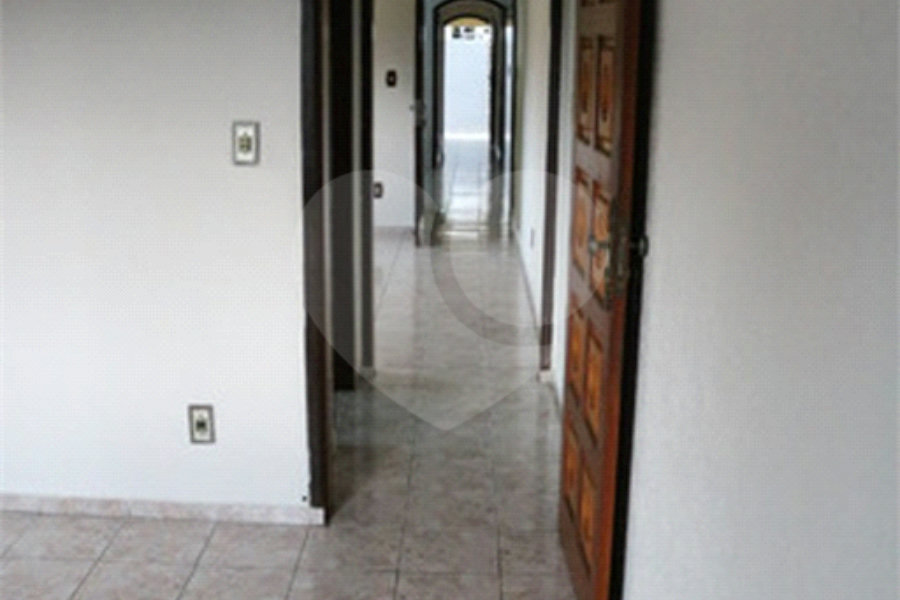 Casa à venda com 2 quartos, sendo 1 suíte, no condomínio Caopiá, São Paulo - SP