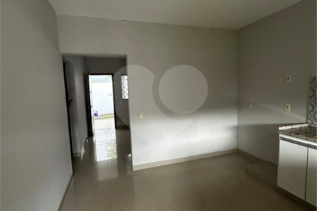 Casa à venda com 2 quartos em Jardim Ibirapuera, Ponta Porã, MS