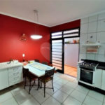 Casa à venda com 3 quartos, sendo 1 suíte, em Parque dos Bandeirantes, Ribeirão Preto, SP
