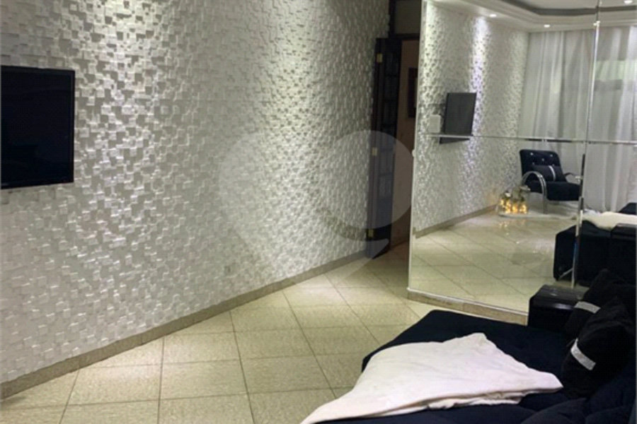 Sobrado à venda com 3 quartos, sendo 2 suítes, em Vila Maria, São Paulo, SP
