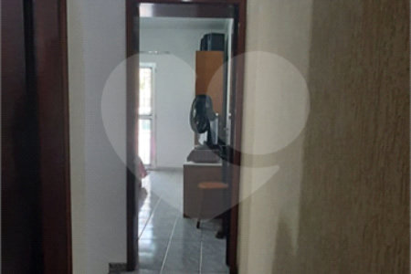 Sobrado à venda com 5 quartos em Vila Cunha Bueno, São Paulo, SP
