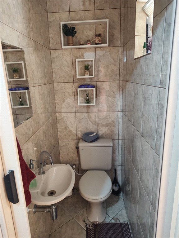 Sobrado à venda com 3 quartos, sendo 1 suíte, em Tremembé, São Paulo, SP