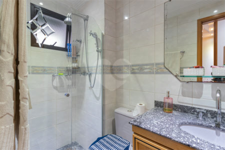 Apartamento à venda com 3 suítes em Vila Regente Feijó, São Paulo, SP