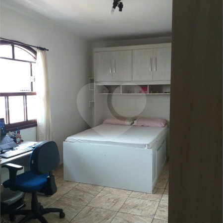 Sobrado à venda com 2 quartos em Vila Mazzei, São Paulo, SP