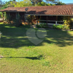 Casa em condomínio à venda com 4 quartos, sendo 2 suítes, no Centro, Bom Jesus dos Perdões, SP