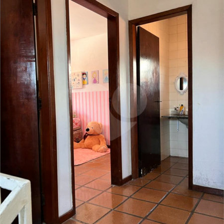 Casa à venda com 2 quartos, sendo 1 suíte,  no Centro, Bertioga, SP