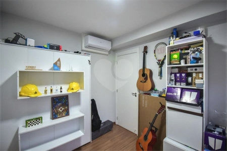Apartamento à venda com 3 quartos em Jardim Vazani, São Paulo, SP