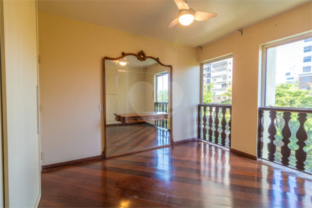 Apartamento à venda com 3 quartos em Santo Amaro, São Paulo, SP
