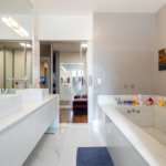 Casa à venda com 4 suítes em Jardim Guedala, São Paulo, SP