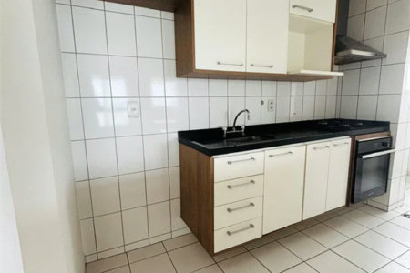 Apartamento à venda com 2 quartos, sendo 1 suíte,  em Vila Andrade, São Paulo, SP