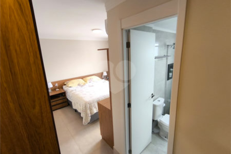 Apartamento à venda com 3 quartos, sendo 1 suíte, em Jardim Vazani, São Paulo, SP