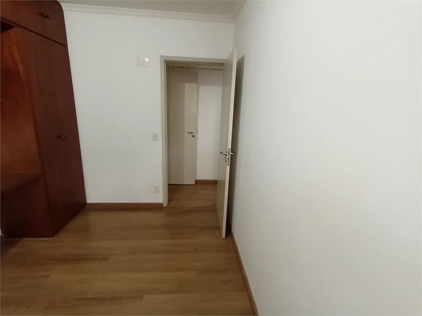 Apartamento à venda com 3 quartos, sendo 1 suíte, em Vila Andrade, São Paulo, SP