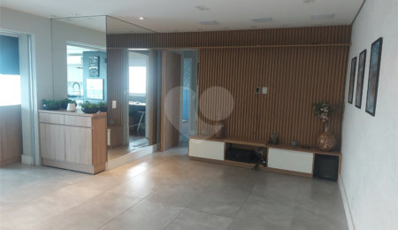 Apartamento à venda com 3 quartos, sendo 1 suíte,  em Barra Funda, São Paulo, SP