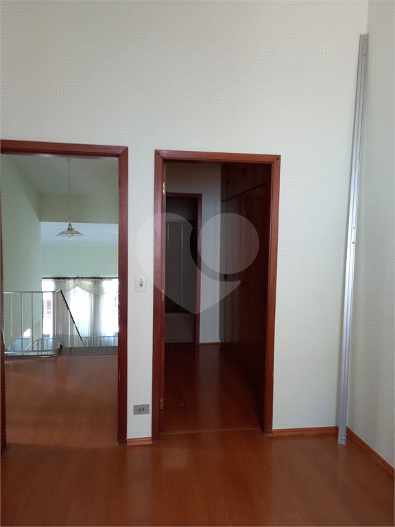 Sobrado à venda com 5 quartos, sendo 2 suítes,  em Tremembé, São Paulo, SP