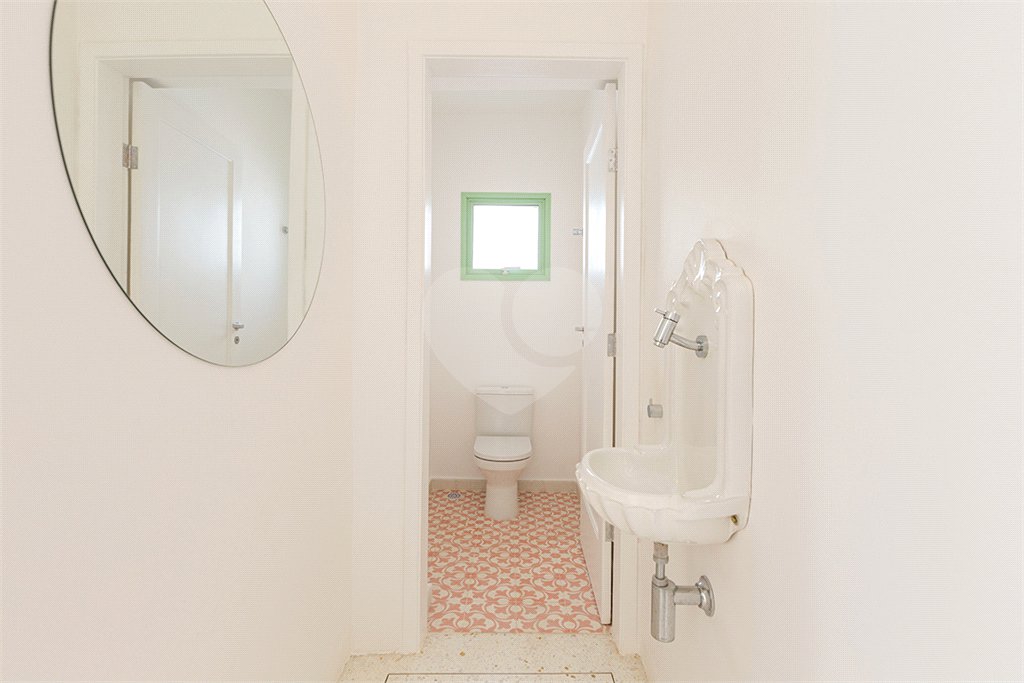 Casa de Vila à venda com 4 quartos, sendo 2 suítes,  em Perdizes, São Paulo, SP