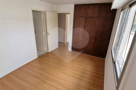 Apartamento à venda com 3 quartos, sendo 1 suíte, em Perdizes, São Paulo, SP