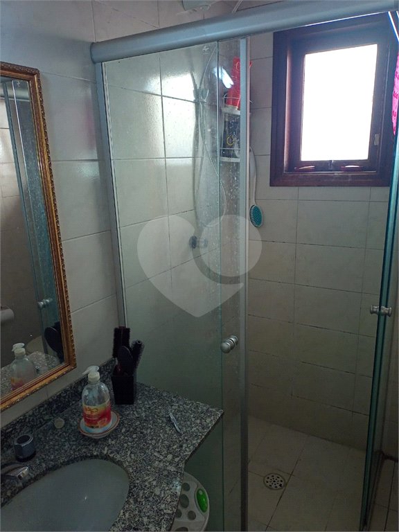 Sobrado à venda com 3 quartos em Jardim Colombo, São Paulo, SP