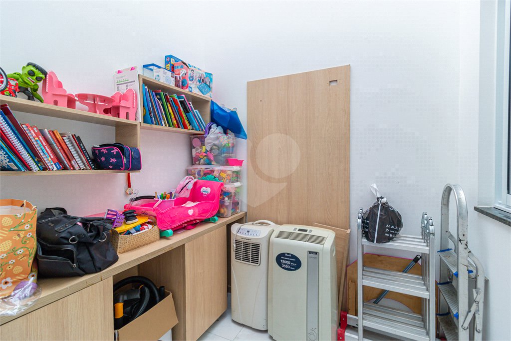 Sobrado à venda com 3 quartos, sendo 1 suíte, em Jardim Prudência, São Paulo, SP