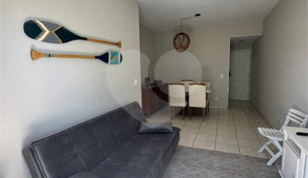 Apartamento à venda com 3 quartos, sendo 1 suíte, no Centro, Cabo Frio, RJ