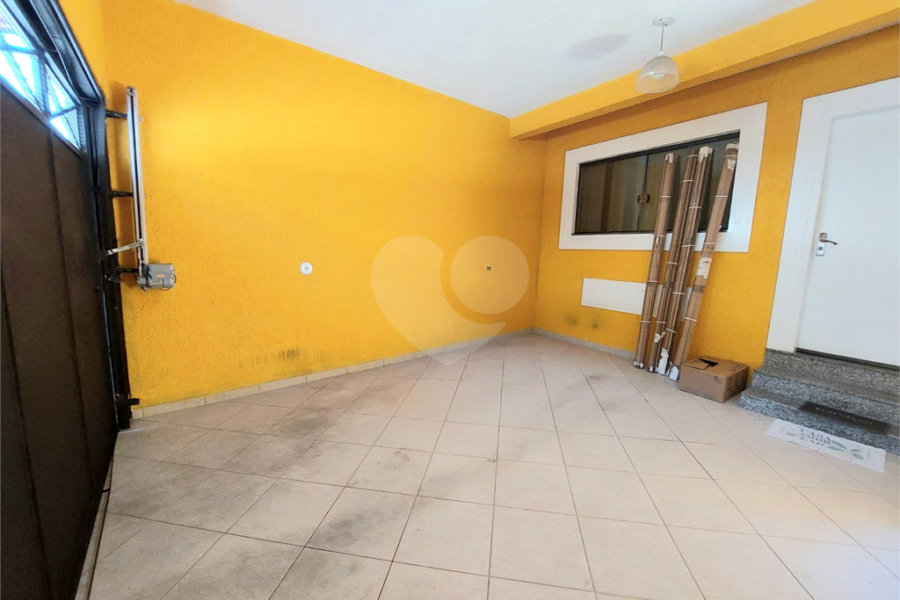 Sobrado à venda com 3 quartos, sendo 1 suíte, em Jaraguá, São Paulo, SP