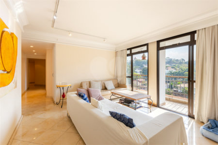 Apartamento à venda com 4 quartos, sendo 3 suítes,  em Real Parque, São Paulo, SP