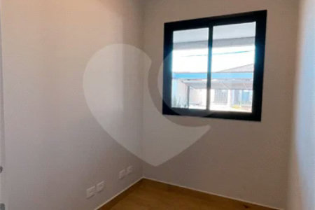 Casa Térrea à venda com 3 quartos, sendo 1 suíte, em Jardim do Lago, Atibaia, SP