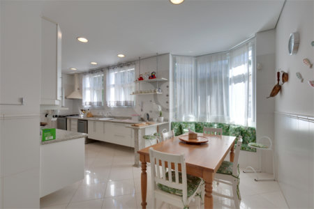 Casa à venda ou para alugar com 4 suítes no condomínio Villa Di San Marino, São Paulo - SP