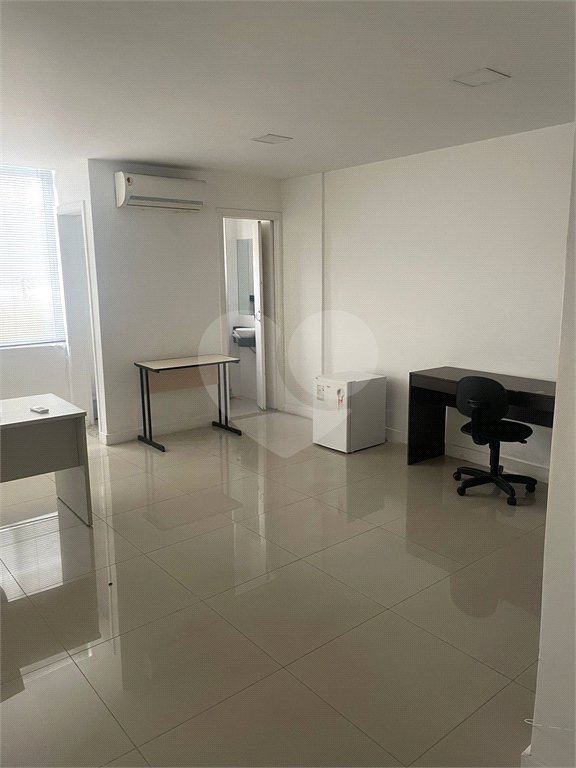 Sala à venda ou para alugar no Centro, São Paulo, SP