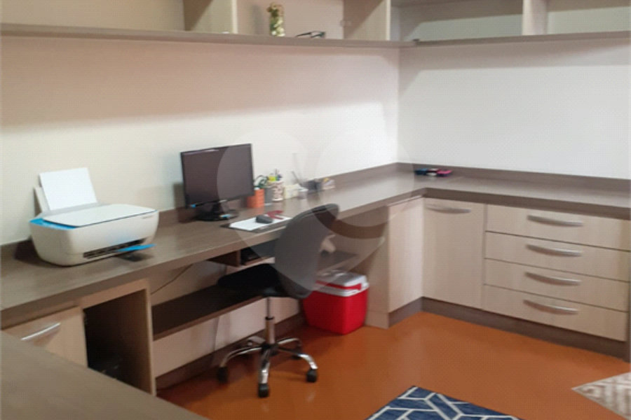 Sobrado à venda com 3 quartos, sendo 1 suíte, em Vila Nova Cachoeirinha, São Paulo, SP