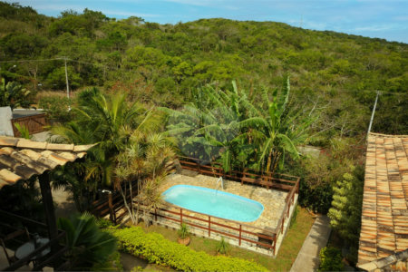 Hotel à venda com 12 quartos, sendo 13 suítes,  em Alto de Búzios, Armação dos Búzios, RJ