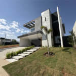 Casa à venda com 4 suítes no condomínio Terras Alpha Nova Esplanada, Votorantim - SP
