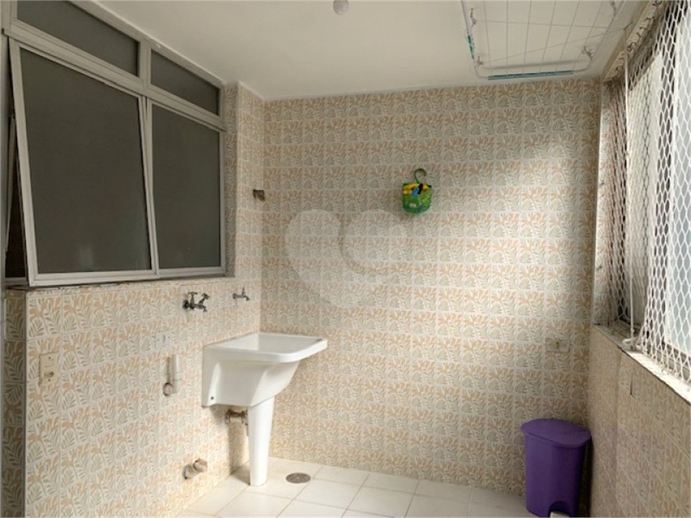 Apartamento à venda com 3 quartos, sendo 1 suíte, em Alto da Boa Vista, São Paulo, SP