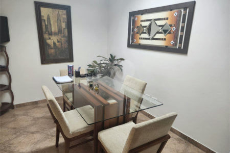 Sobrado à venda com 4 quartos, sendo 1 suíte, em Água Branca, São Paulo, SP
