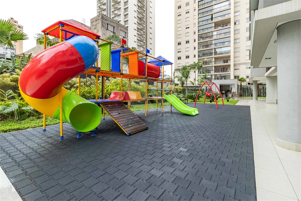 Apartamento à venda com 3 quartos, sendo 1 suíte,  em Perdizes, São Paulo, SP