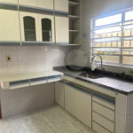 Casa Térrea para alugar com 3 quartos, sendo 1 suíte,  em Vila Ipojuca, São Paulo, SP