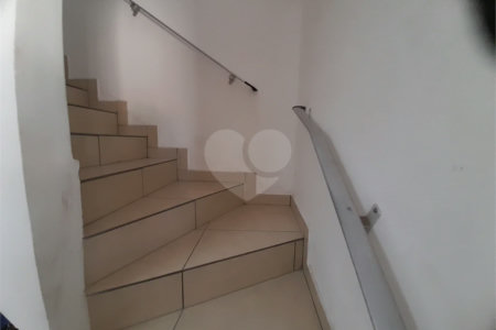 Sobrado à venda com 3 quartos, sendo 2 suítes, em Vila Gustavo, São Paulo, SP