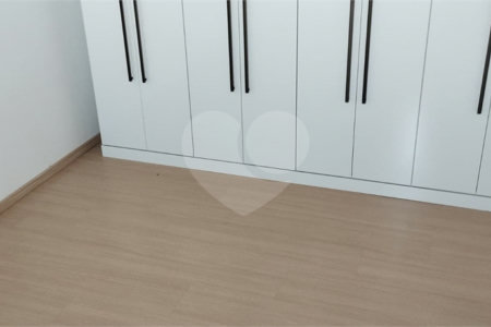Apartamento à venda com 2 quartos, sendo 1 suíte, em Vila Macia, Itapetininga, SP