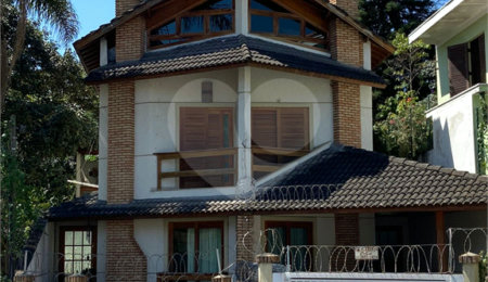 Casa à venda com 3 quartos, sendo 1 suíte,  em Tremembé, São Paulo, SP