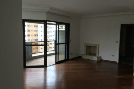 Apartamento à venda com 4 quartos, sendo 2 suítes, em Vila Andrade, São Paulo, SP