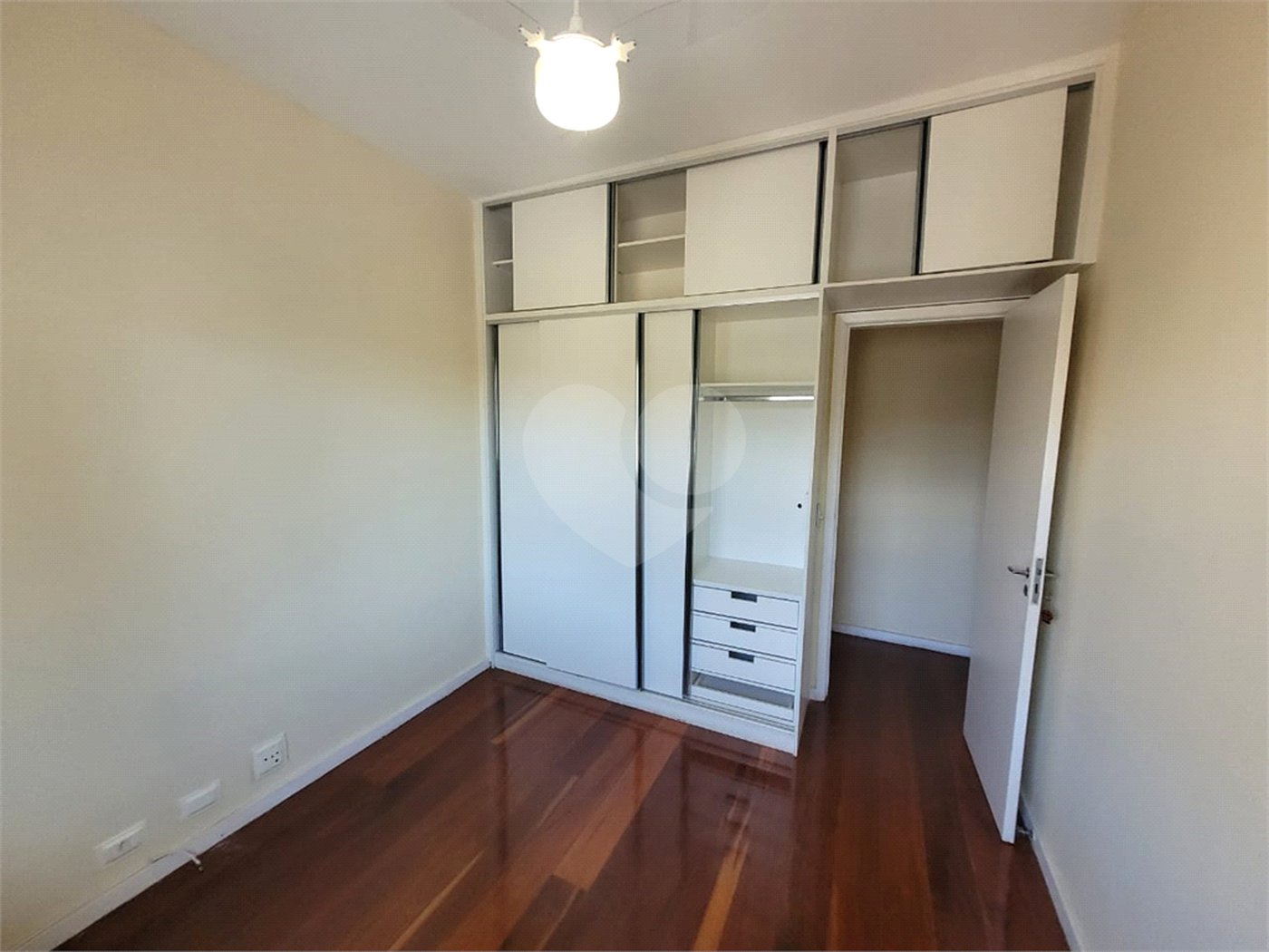 Apartamento à venda com 3 quartos, sendo 1 suíte,  em Tijuca, Rio de Janeiro, RJ