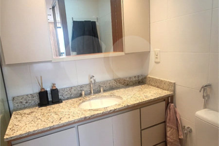 Cobertura à venda com 3 quartos, sendo 1 suíte,  em Tijuca, Rio de Janeiro, RJ