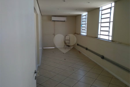 Sobrado à venda com 1 quarto em Campo Belo, São Paulo, SP