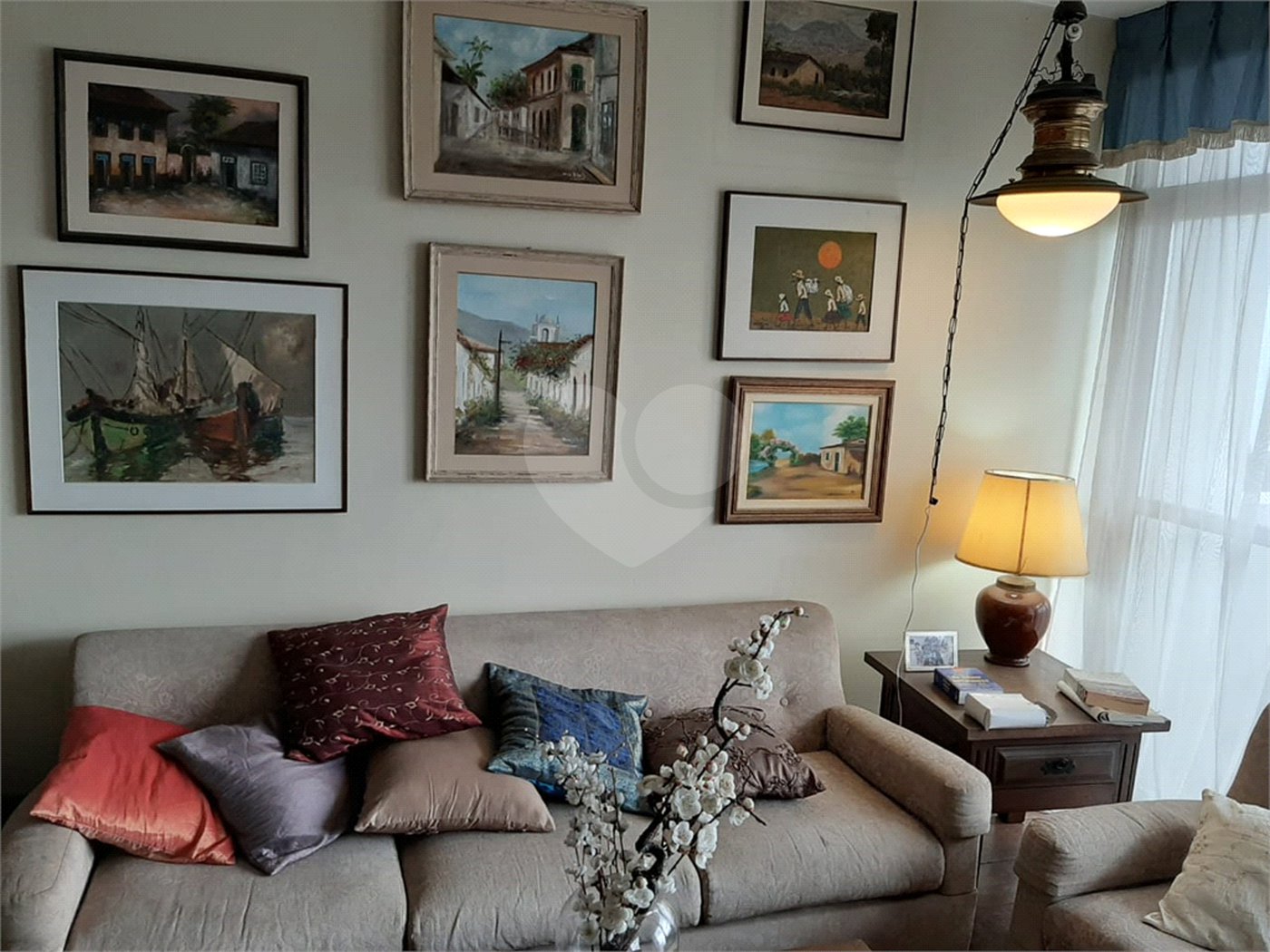 Apartamento à venda ou para alugar com 3 quartos, sendo 1 suíte,  em Indianópolis, São Paulo, SP