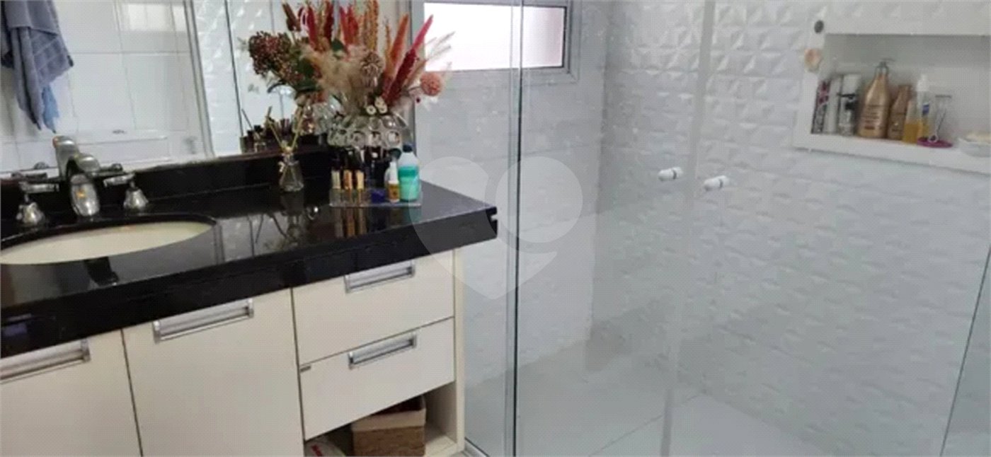 Apartamento à venda com 4 quartos, sendo 2 suítes,  em Vila Ema, São José dos Campos, SP