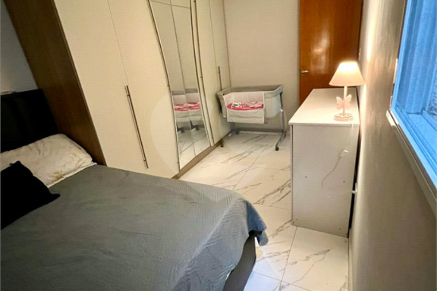 Casa à venda com 2 quartos no condomínio Benfica, São Paulo - SP