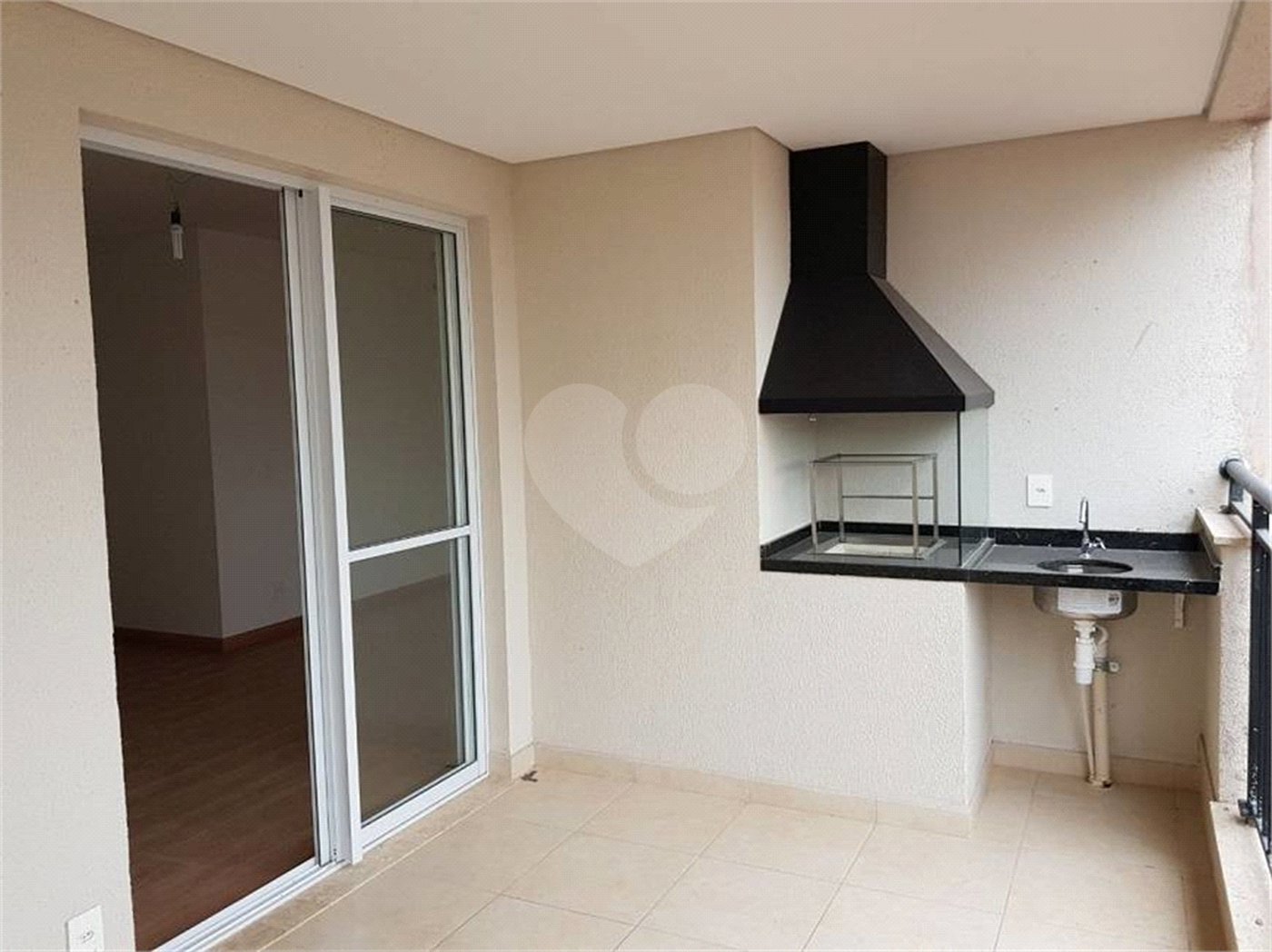 Apartamento à venda com 3 quartos, sendo 1 suíte, em Vila Guilherme, São Paulo, SP