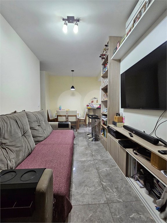 Apartamento à venda com 2 quartos em Vila Anastácio, São Paulo, SP