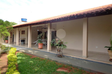 Chácara à venda com 5 quartos em Parque Planalto, Araraquara, SP
