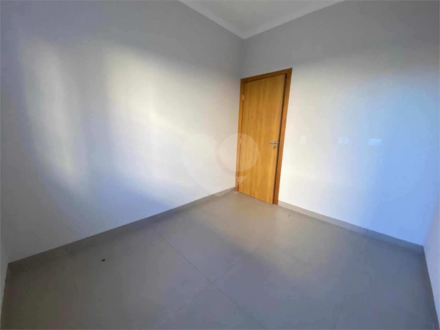 Casa à venda com 3 quartos, sendo 1 suíte, em Ipê, Três Lagoas, MS